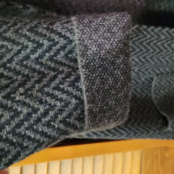 Sweater Coat, Size M - Picture 3 of 11